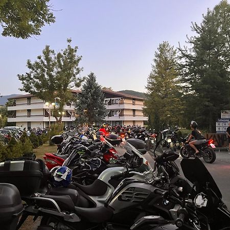 Hotel Ada บีฮัช ภายนอก รูปภาพ