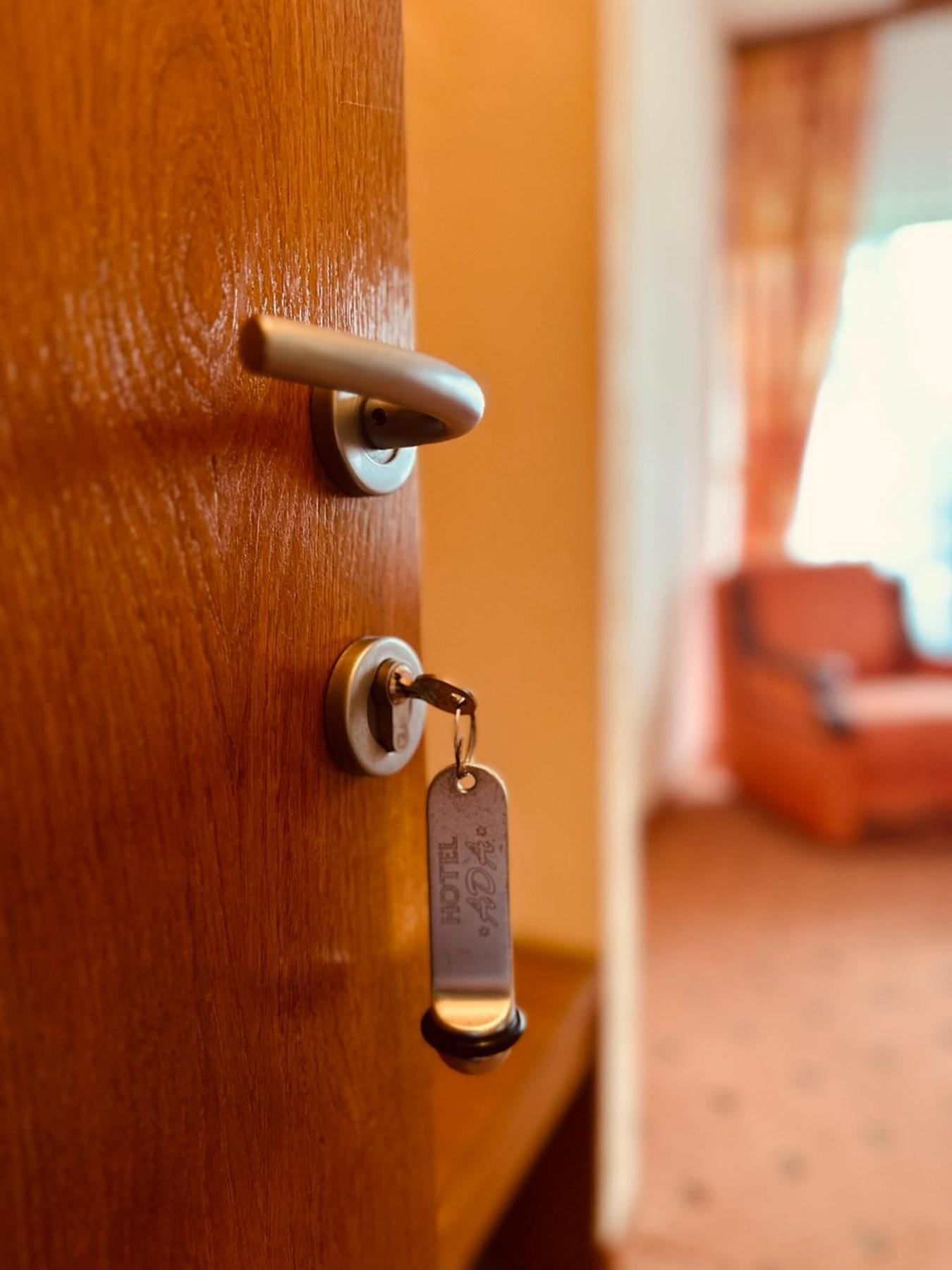 Hotel Ada บีฮัช ภายนอก รูปภาพ