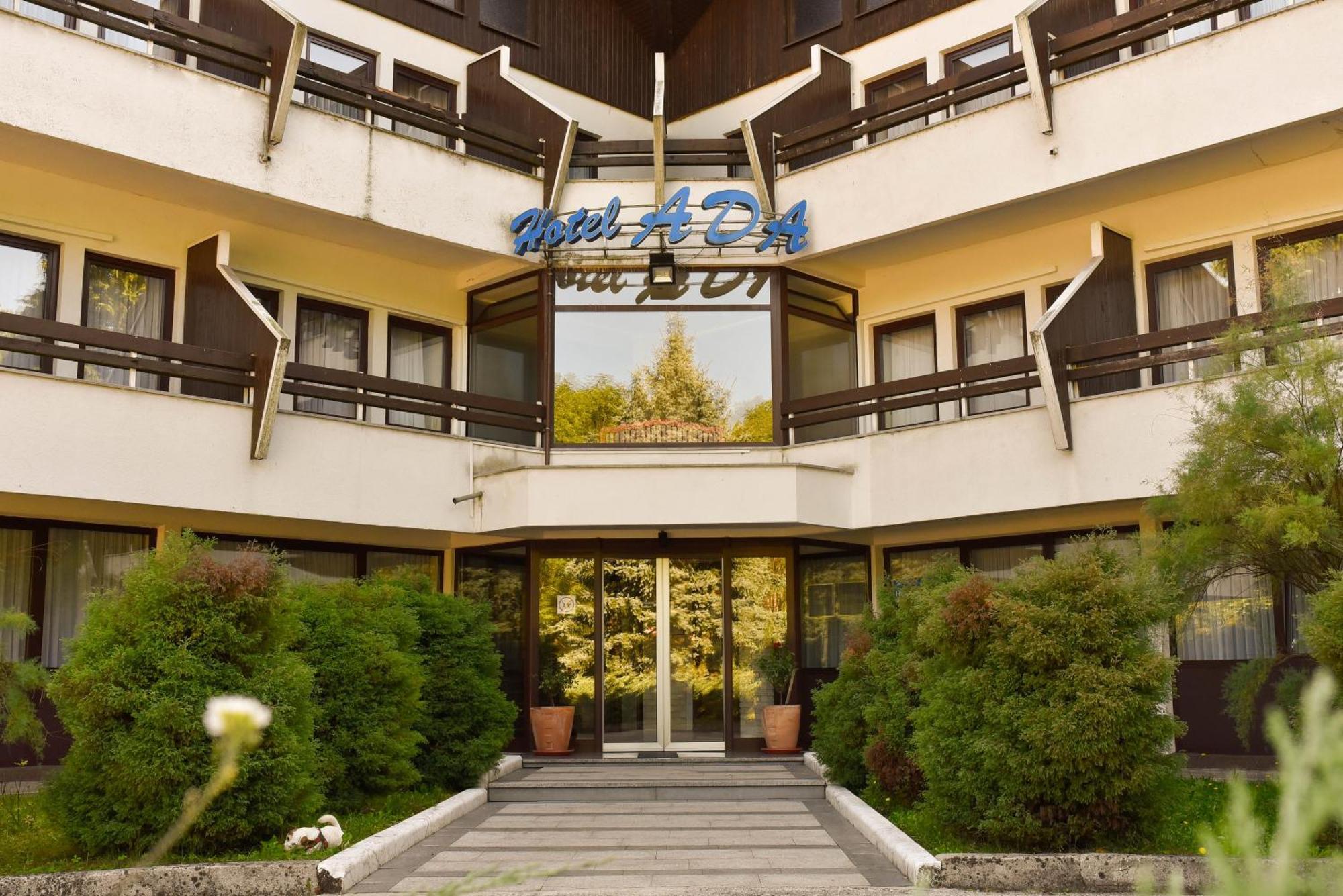 Hotel Ada บีฮัช ภายนอก รูปภาพ